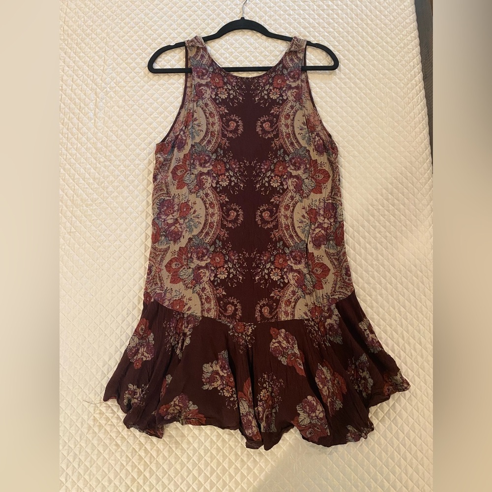 Free People Violet Purple Floral Boho Dress. Size Medium.